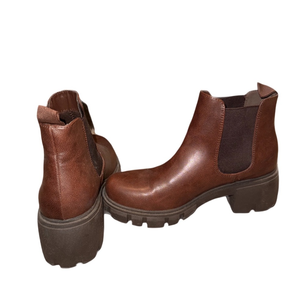 Brown Chelsea Boots